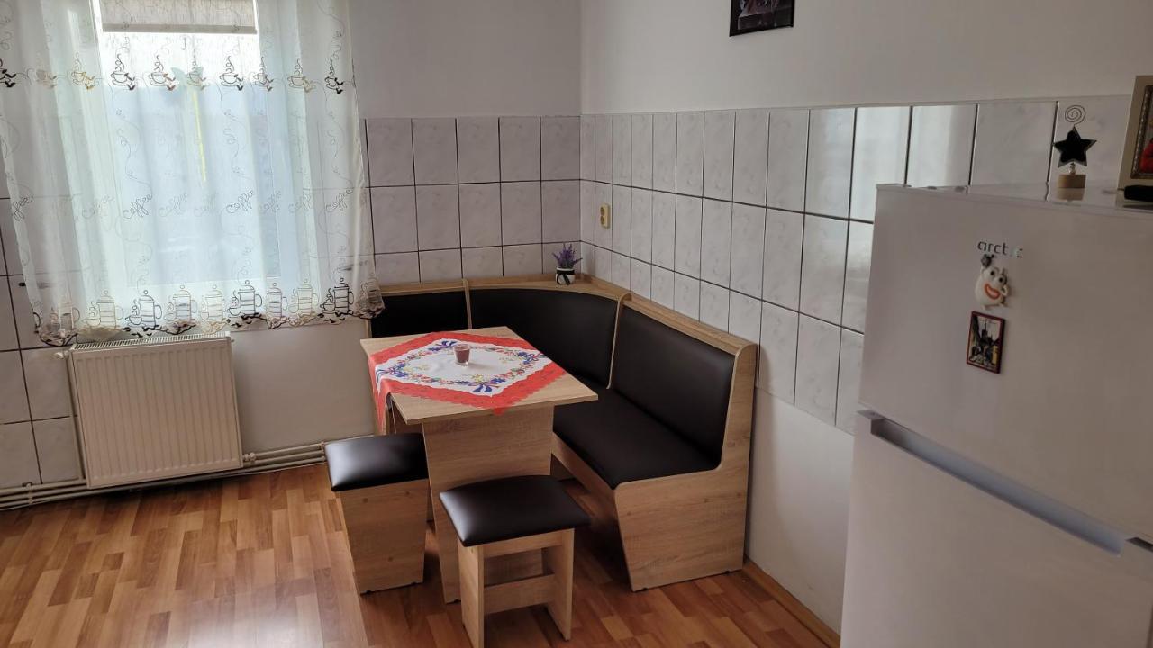 Ferienwohnung Apartament Yrm Sighişoara Exterior foto